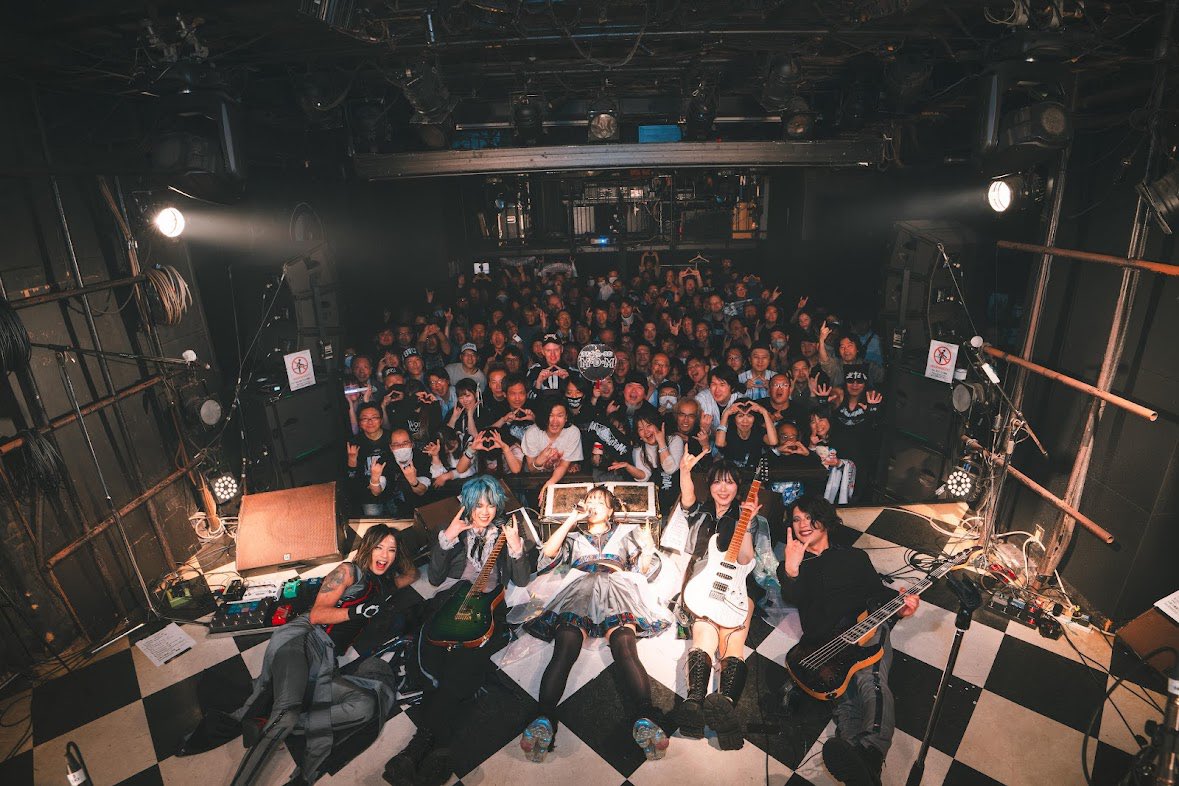 2025.05.30 渋谷CYCLONE
無料ONE-MAN LIVE

㊗️満員御礼㊗️
ご来場いただきありがとうございました！

フロアとMana Diagramが一体となった熱いライブでしたね🔥

次の8/2(土)渋谷clubasiaワンマンライブ是非遊びにきてね！！

#ManaDiagram #MADAI