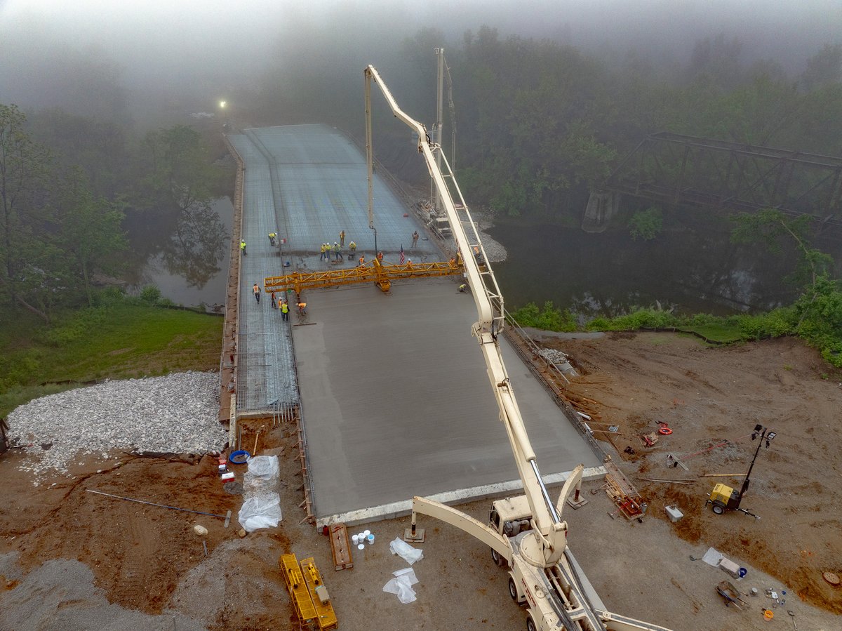 reimagineplsnt's tweet image. Crews have been pouring concrete for the new Cicero Creek bridge. Check out the progress being made! @NoblesvilleIN @USIConsultants