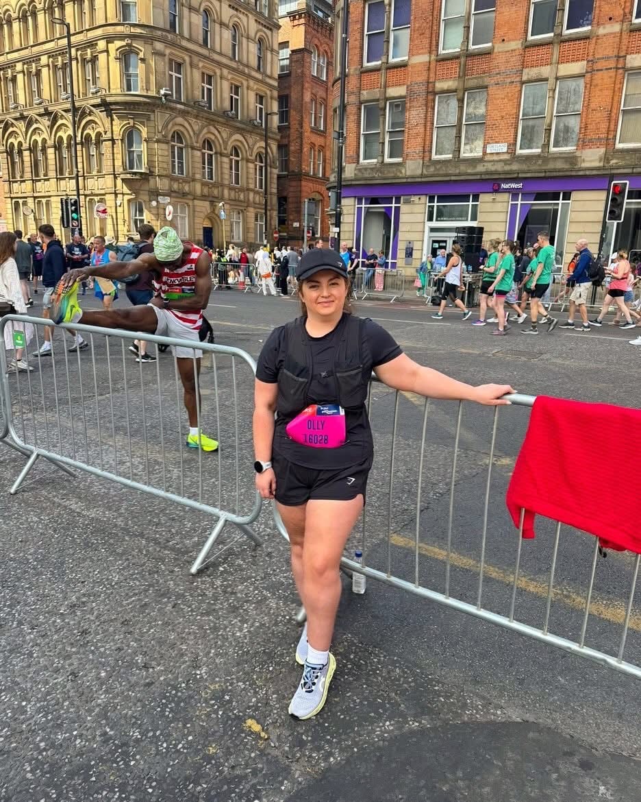 MalcolmFoyandCo's tweet photo. Well done to our Olivia Rogers who completed the Manchester AJ Bell 10k run on the 18th of May, raising money for Alzheimer's Society. Olivia had a great day and loved the atmosphere, despite running in the heat! Great job Olivia 👏👏👏

https://t.co/wShad6S2Xg https://t.co/z0sLROwcEf