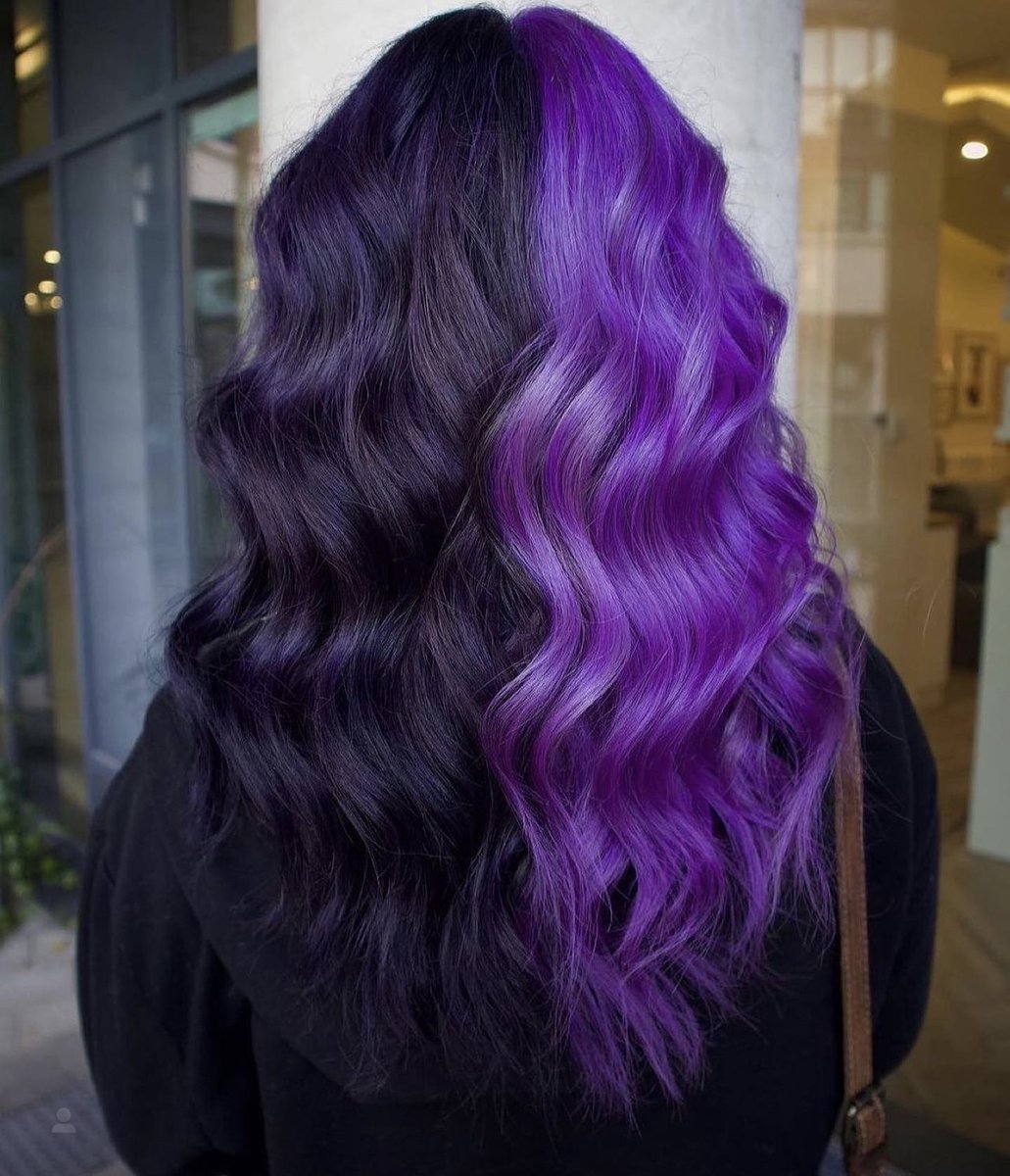 SpiralDirect's tweet photo. #SplitHair: New Level Unlocked 👏🏼🖤
#hairdye https://t.co/t7mAwKzu62