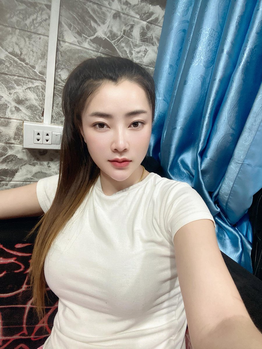 ชื่อครีมค่ะ 🧁 tweet media