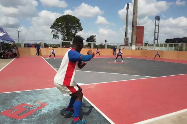 AngelNapol9795's tweet photo. ⚾️ #Guantánamo y La Habana lideran Nacional de Baseball5
Las invictas escuadras de Guantánamo y La Habana, monarca y subcampeón exponentes, por ese orden, lideran con tres triunfos la fase regular del V Campeonato Nacional de Beisbol 5
#EIDERafaelFreyreTorres
#JuntosPodemosMás https://t.co/jiFVmfcGW6