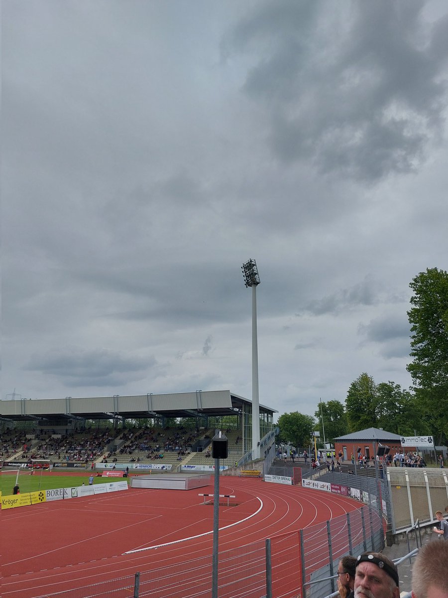 ##floodlightfriday <a href="/SG_Wattenscheid/">SG Wattenscheid 09</a>