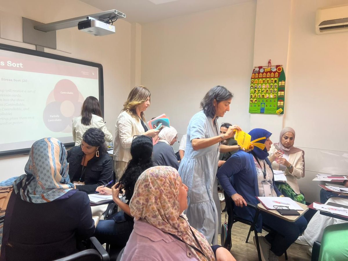 makhzoumi's tweet photo. In action! Educators & innovators are diving deep >>> Presenting ideas, sharing practices, and building the future of learning together. The energy is high at the #InterconnectedClassroom in the New Era conference! ๐ฌ๐๐ #MEPLI #EducationTransformation #proudlyempowering @hgse_mepli