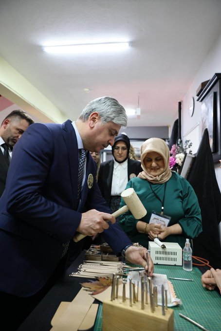 Vali Doğan Kursiyerlerle