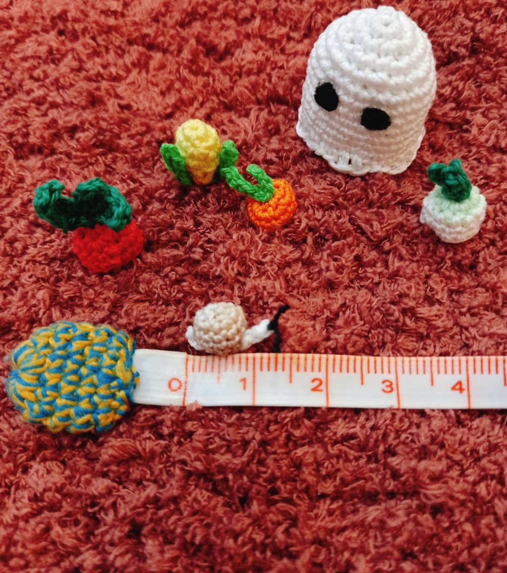 대략적인 책갈피들의 크기예요! 

주문제작인 만큼 크기 조절 가능하며 따로 크기를 명시해주지 않으시면 요 크기로 만들어드려요🧶