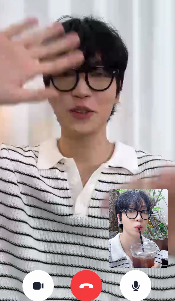 [250530] LiNC video call event

Thank you for letting me spend these precious 2 minutes with you 💕 

I hope you will be able to meet Girins many times this year 🦒🫶

#Gijoong #Kijoong #Kijung
#기중 #김기중 #KIM_GIJOONG

#UNB #유앤비 #IM66 #아이엠66 #MBKBOYS #엠비케이보이즈