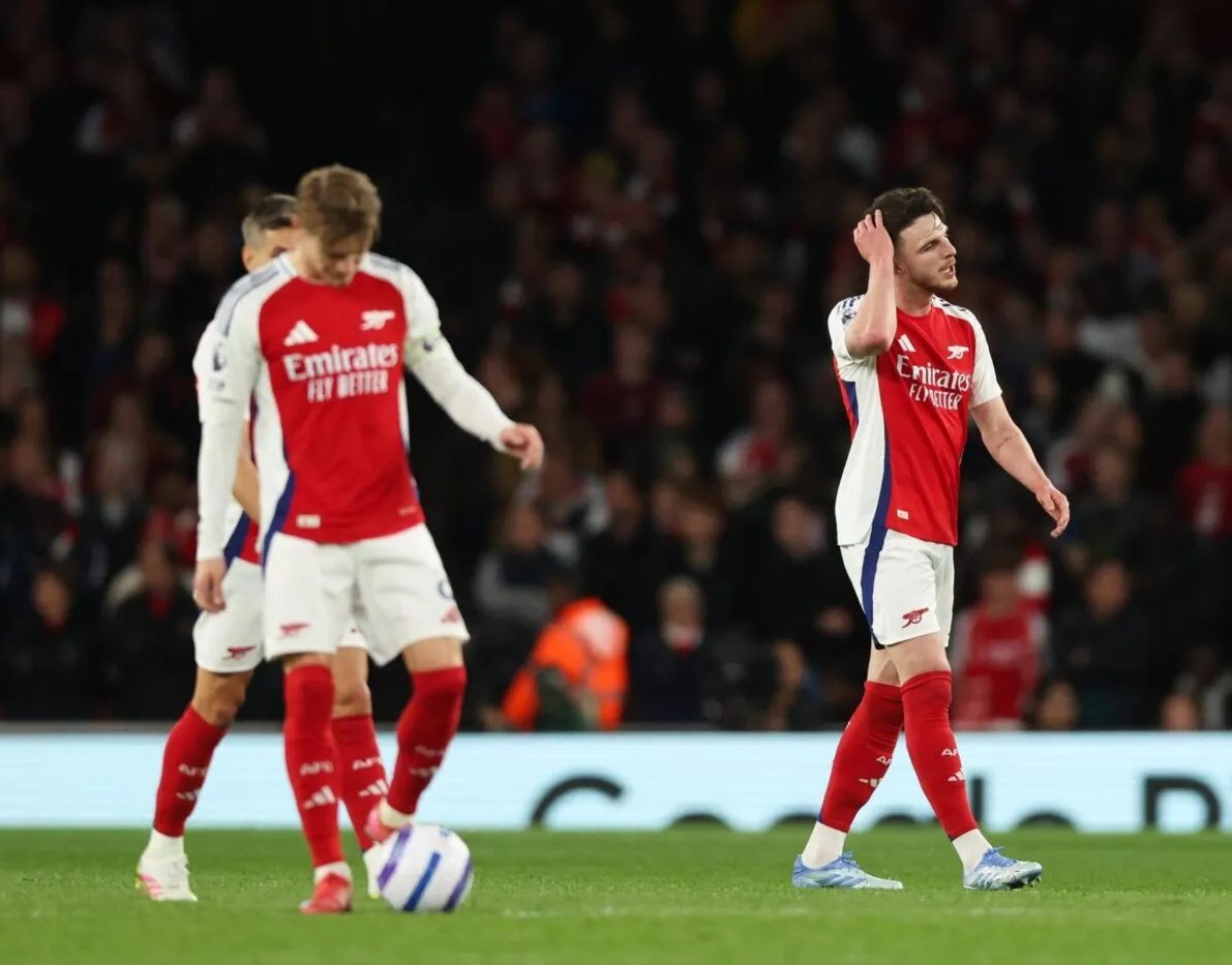 Arsenal's Best Season in 20 Years: Beating Spurs and half-challenging for the league

Spurs' Worst Season in 20 Years: Europa League 🏆