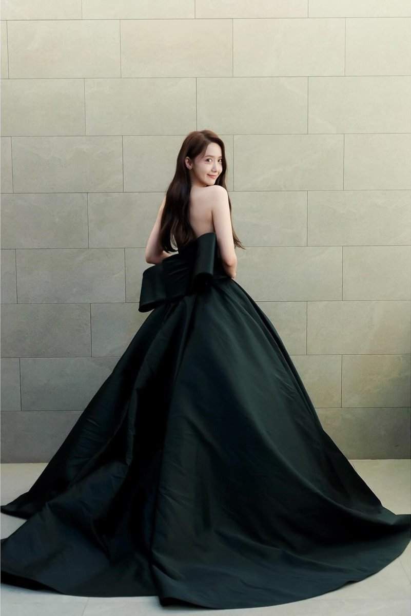 Arini2919's tweet photo. Happy Yoona Day 🥳🎉#PrettyCrazyYoonADay https://t.co/sBZdnJDSdG