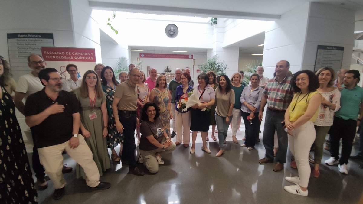 Hoy despedimos a nuestra compañera María José Astillero que pasa a ocupar otro puesto en la <a href="/uclm/">uclm</a>