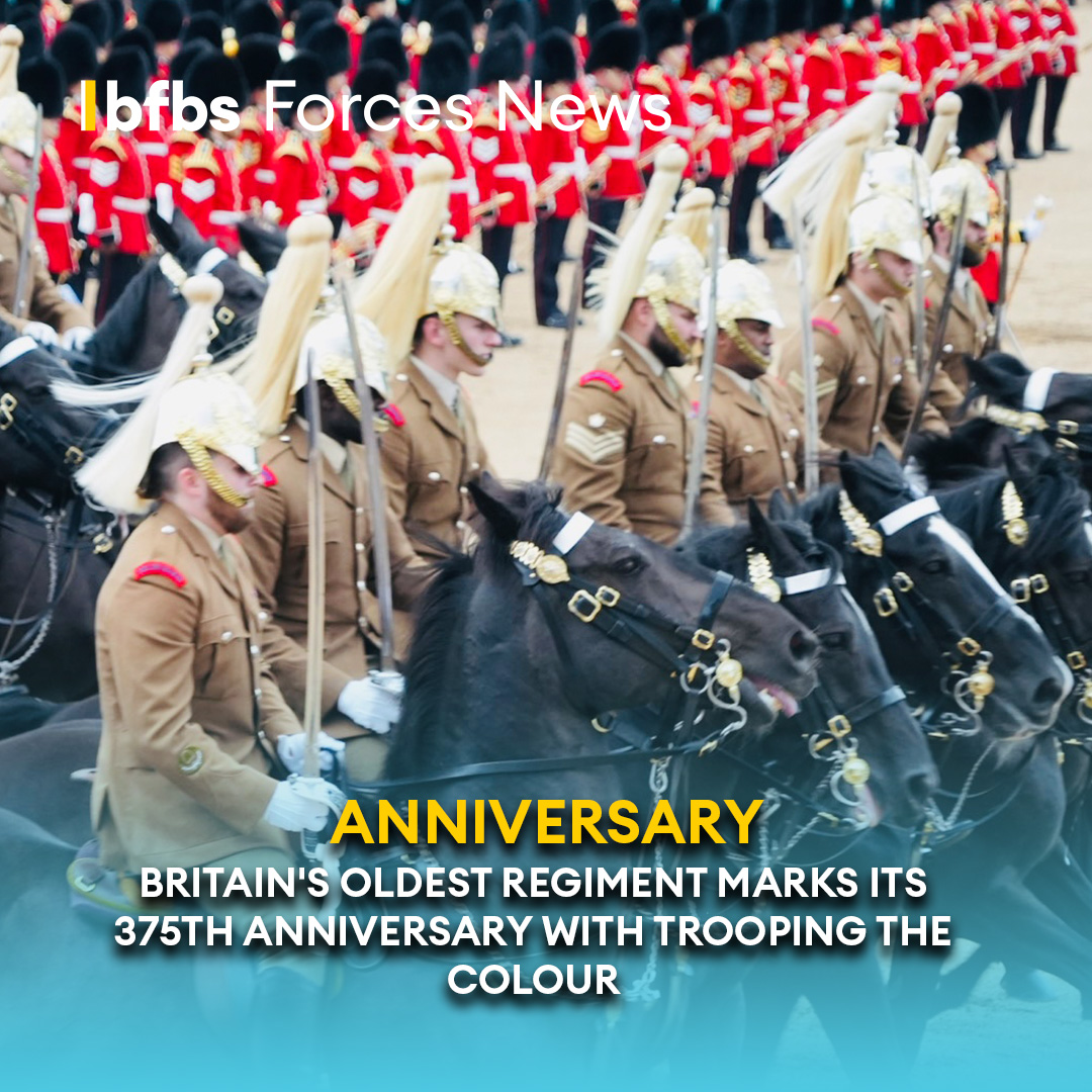 ForcesNews's tweet photo. Coldstream Guards rehearse Trooping the Colour in 375th anniversary year🥳🎂

Almost 1,000 soldiers and around 200 horses from the Household Division have been prepared yesterday for this year's King's Birthday Parade.

Learn more👉https://t.co/y87hf0gO5B https://t.co/QoI94L9j3p