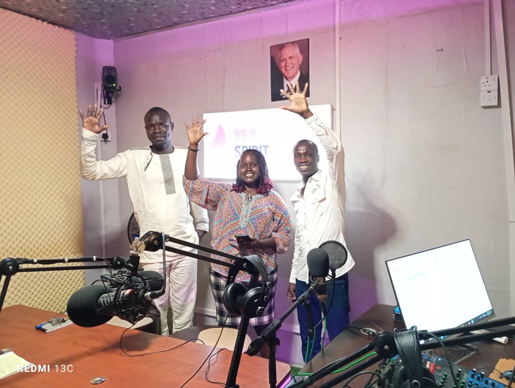 This week, our team held Menstrual Health Hygiene (MHM) awareness at Immanuel Primary School in Yei and joined Spirit FM for a radio talk show to educate the wider community. 
Together, let’s keep building a #PeriodFriendlySouthSudan. 
#MHDay2025 #MenstruationMatters #SouthSudan