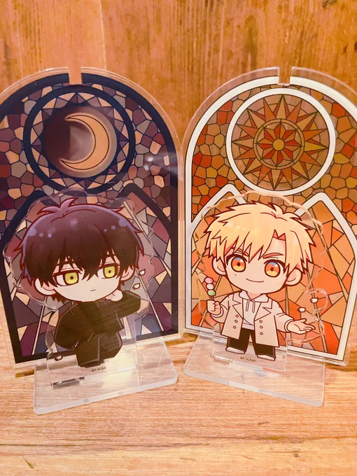 やっっっっっっとアクスタ背景ゲットできた!!!!!可愛い〜