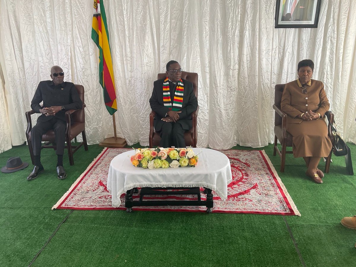 President Mnangagwa has arrived to officially open the Trabablas Interchange formerly known as Mbudzi Roundabout in Harare.