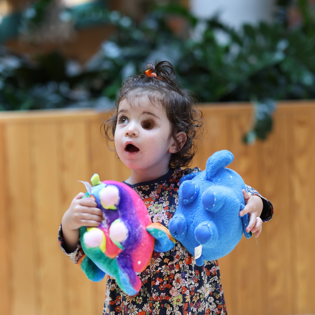 Everyone loves Oli the Elephant! 💙 But did you know Oli has some colourful friends too? 🌈

Meet red Ali, pink Eli and rainbow Joli – the whole Oliphant herd! Perfect for little ones (and grown-ups too!) Find your new best friend in our atrium shop or order online.