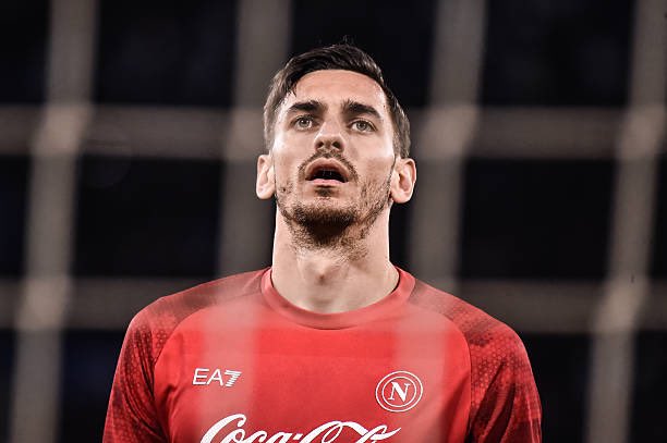 🇮🇹✍️Alex Meret’s contract renewal is set to be finalized. All terms are agreed, and only the official announcement is pending. 

[<a href="/CorSport/">Corriere dello Sport</a>]