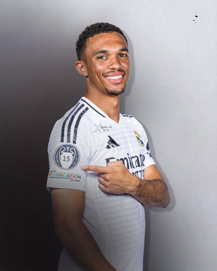 Carlos (@carlosbutrageno) on Twitter photo ‼️⚪️ #ULTIMAHORA
Alexander-Arnold es nuevo jugador del Real Madrid como todo estaba previsto.
Firma 6 temporadas, hasta junio de 2031.
<a href="/RMadridistaReal/">madridistaReal</a> ‼️⚪️ #ULTIMAHORA
Alexander-Arnold es nuevo jugador del Real Madrid como todo estaba previsto.
Firma 6 temporadas, hasta junio de 2031.
<a href="/RMadridistaReal/">madridistaReal</a>