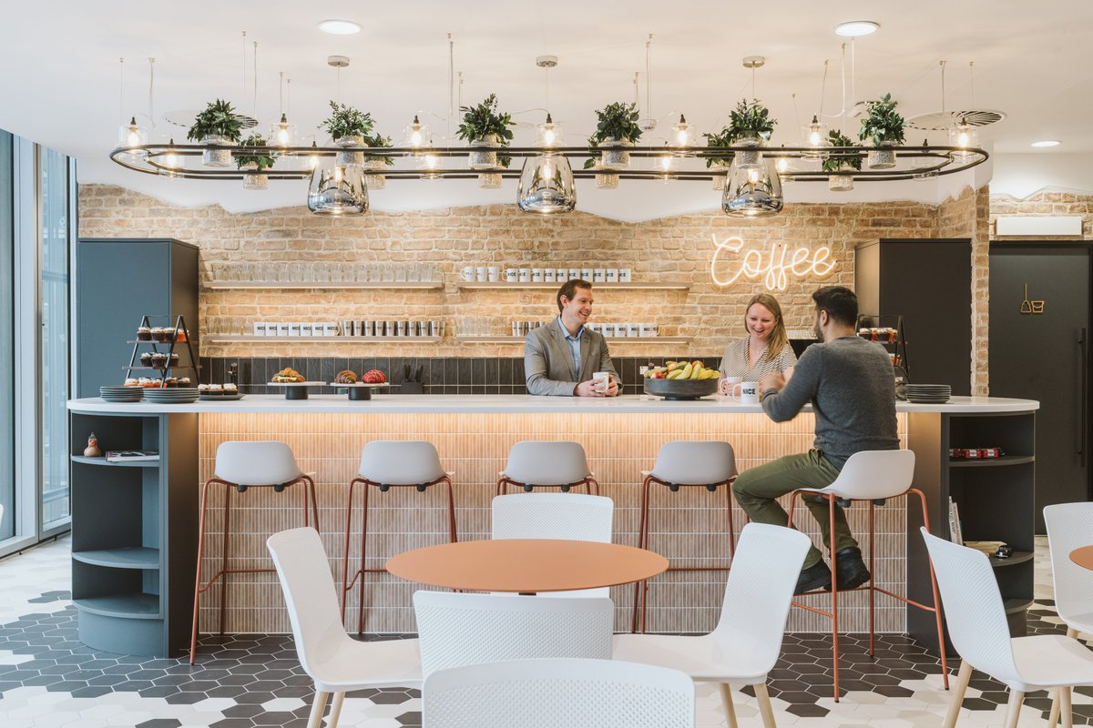 Synergy_Lights's tweet image. ✨ Decorative, technical, sustainable.
Why choose one when Synergy Creativ delivers all three? 

synergycreativ.com

#LightingSolutions #DesignThatPerforms