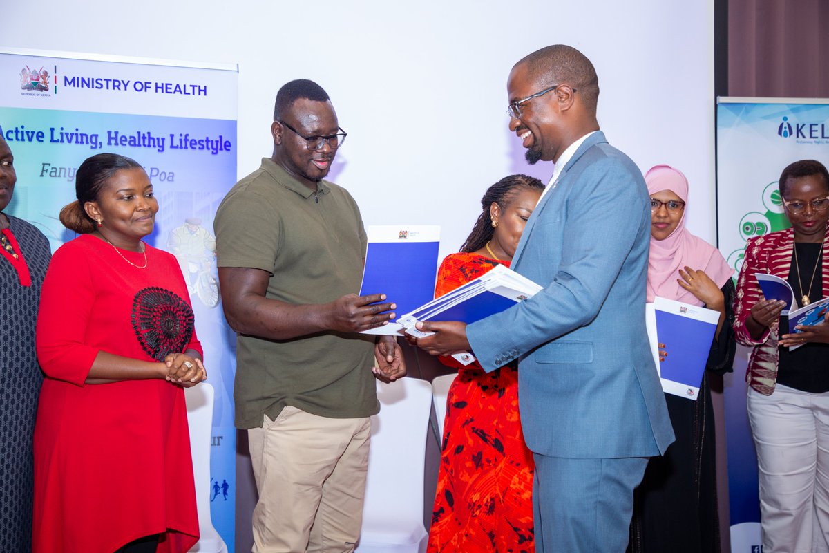 KELINKenya's tweet photo. It’s official!🎊🎉
We have handed over the policy brief on #PromotingPhysicalActivity, a crucial step toward building a healthier, more active Kenya. 🇰🇪💪
with @MalecheAllan, @MOH_Kenya, @MOH_DHP, @IILAinfo, @NCDAllianceKe, @Jhpiego, @JhpiegoKenya, @WHOKenya, @UNICEF, @aphrc, @KenyaNCCK, @TransportKE, @masindemuliro
🔗 Read the full brief here: https://t.co/29IZVF1gaR