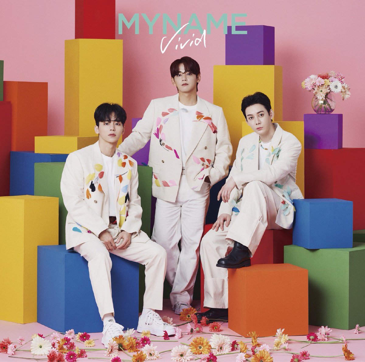 myname_jp's tweet photo. 📀MYNAME「VIVID」初回限定盤・通常盤対象リリースイベント📀

📅7/1(火) 15:00〜 / 18:00〜 
📍東京・タワーレコード渋谷B1F CUT UO STUDIO

📅7/2(水) 15:00〜 / 18:00〜
📍東京・カメイドクロックカメクロコート 

📅7/3(木) 15:00〜 / 18:00〜
📍東京・アーバンドッグ ららぽーと豊洲 シーサイドデッキメインステージ

📅7/4(金) 15:00〜 / 18:00〜
📍愛知・アスナル金山(愛知) 1F 明日なる！広場

📅7/5(土) 13:00〜 / 16:00〜
📍大阪・もりのみやキューズモールBASE 1F BASEパーク

📅7/6(日) 13:00〜 / 16:00〜
📍東京・カメイドクロックカメクロステージ

 ———

📀MYNAME「VIVID」WEB盤(コヌ・インス・セヨン)購入者対象イベント📀

📅7/19(土)•27(日)
📍東京・KFC Hall Annex

📅7/21(月•祝) 
📍大阪・難波御堂筋ホール7

詳細はモバイ���サイトにて↓↓
https://t.co/bO0mKA5quW