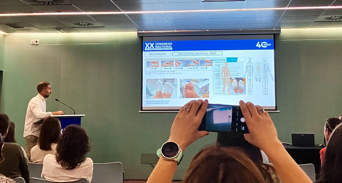 David Melcón (@david_melcon) on Twitter photo Digitalización Enfermera: Un
Viaje a través de teoría campo
Kurt Lewin
Gestión del cambio por:
👉 Manuel Enguix, supervisor de Oncología Radioterápica del Hosp. Meixoeiro de Vigo
XX Congreso Nacional (IV Congreso Internac.) <a href="/_SEEO_/">Enfermería Oncológica</a>
#CongresoSEEO2025 Digitalización Enfermera: Un
Viaje a través de teoría campo
Kurt Lewin
Gestión del cambio por:
👉 Manuel Enguix, supervisor de Oncología Radioterápica del Hosp. Meixoeiro de Vigo
XX Congreso Nacional (IV Congreso Internac.) <a href="/_SEEO_/">Enfermería Oncológica</a>
#CongresoSEEO2025