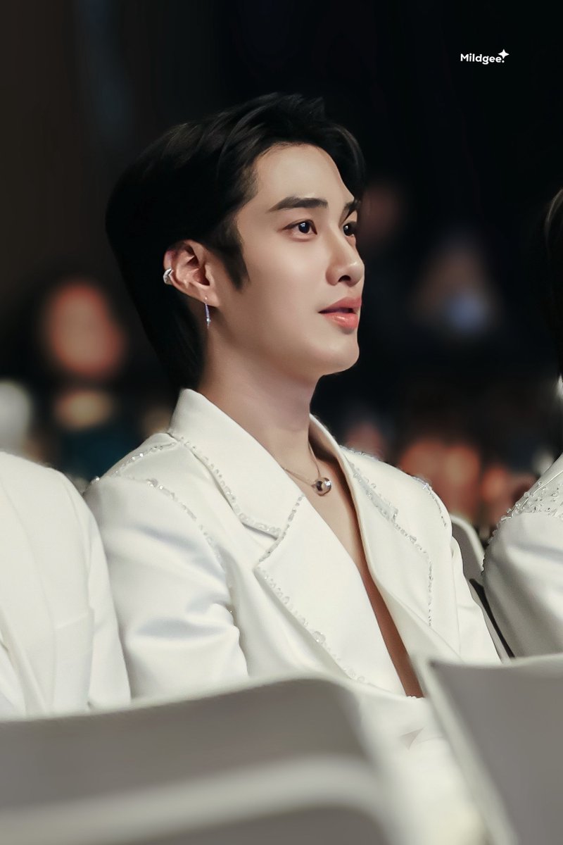 มายจี tweet media