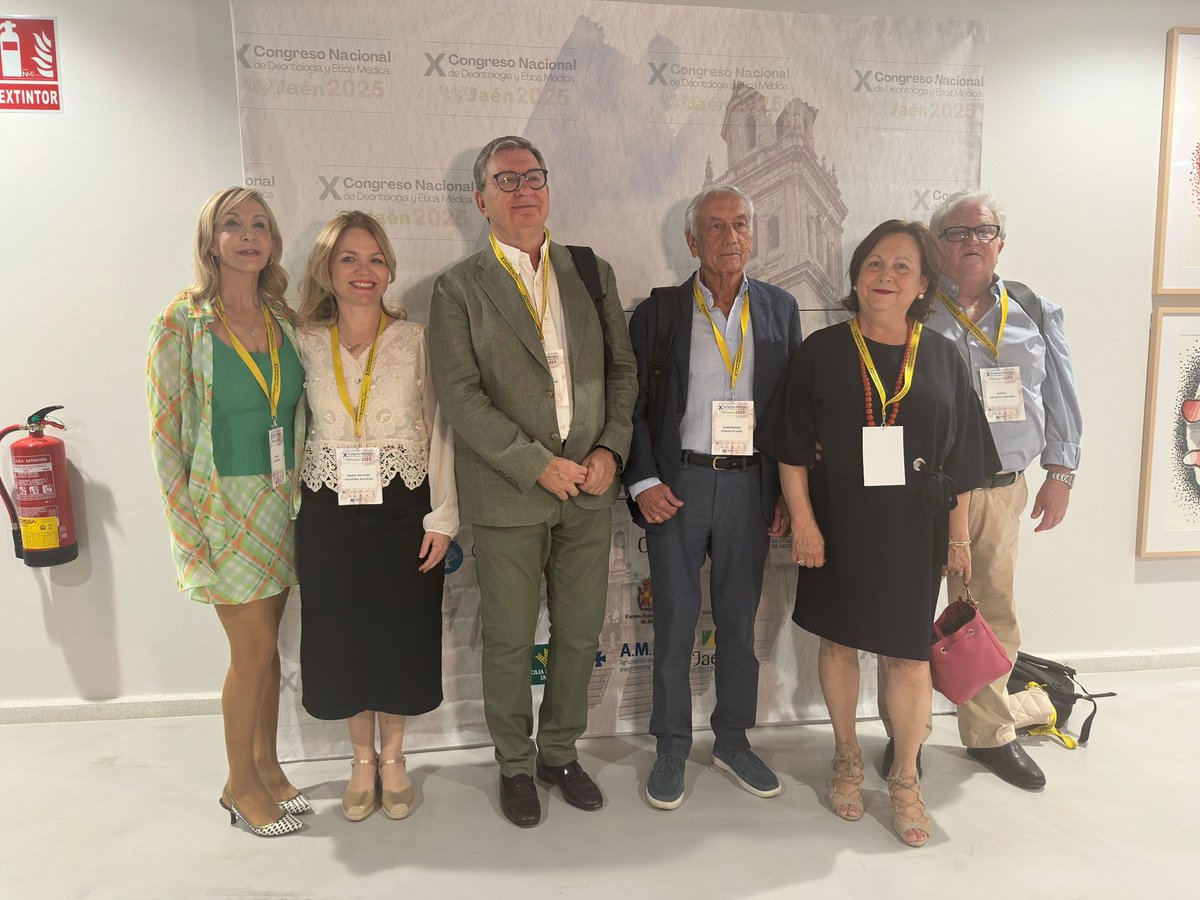 COM Región de Murcia (@commurcia) on Twitter photo Nuestra Comisión Deontológica en el X Congreso Nacional de Deontología y Ética Médica en <a href="/colmedjaen/">Colegio Oficial de Médicos de Jaén</a>
Punto de encuentro para abordar los desafíos éticos de la #profesiónmédica
En la foto, con <a href="/V_izura/">Virginia Izura Azanza</a>, vicesecretaria del <a href="/CGCOM_Esp/">Consejo General de Médicos</a>, y nuestra vicesecretaria, <a href="/Marieta0409/">Marieta</a> Nuestra Comisión Deontológica en el X Congreso Nacional de Deontología y Ética Médica en <a href="/colmedjaen/">Colegio Oficial de Médicos de Jaén</a>
Punto de encuentro para abordar los desafíos éticos de la #profesiónmédica
En la foto, con <a href="/V_izura/">Virginia Izura Azanza</a>, vicesecretaria del <a href="/CGCOM_Esp/">Consejo General de Médicos</a>, y nuestra vicesecretaria, <a href="/Marieta0409/">Marieta</a>