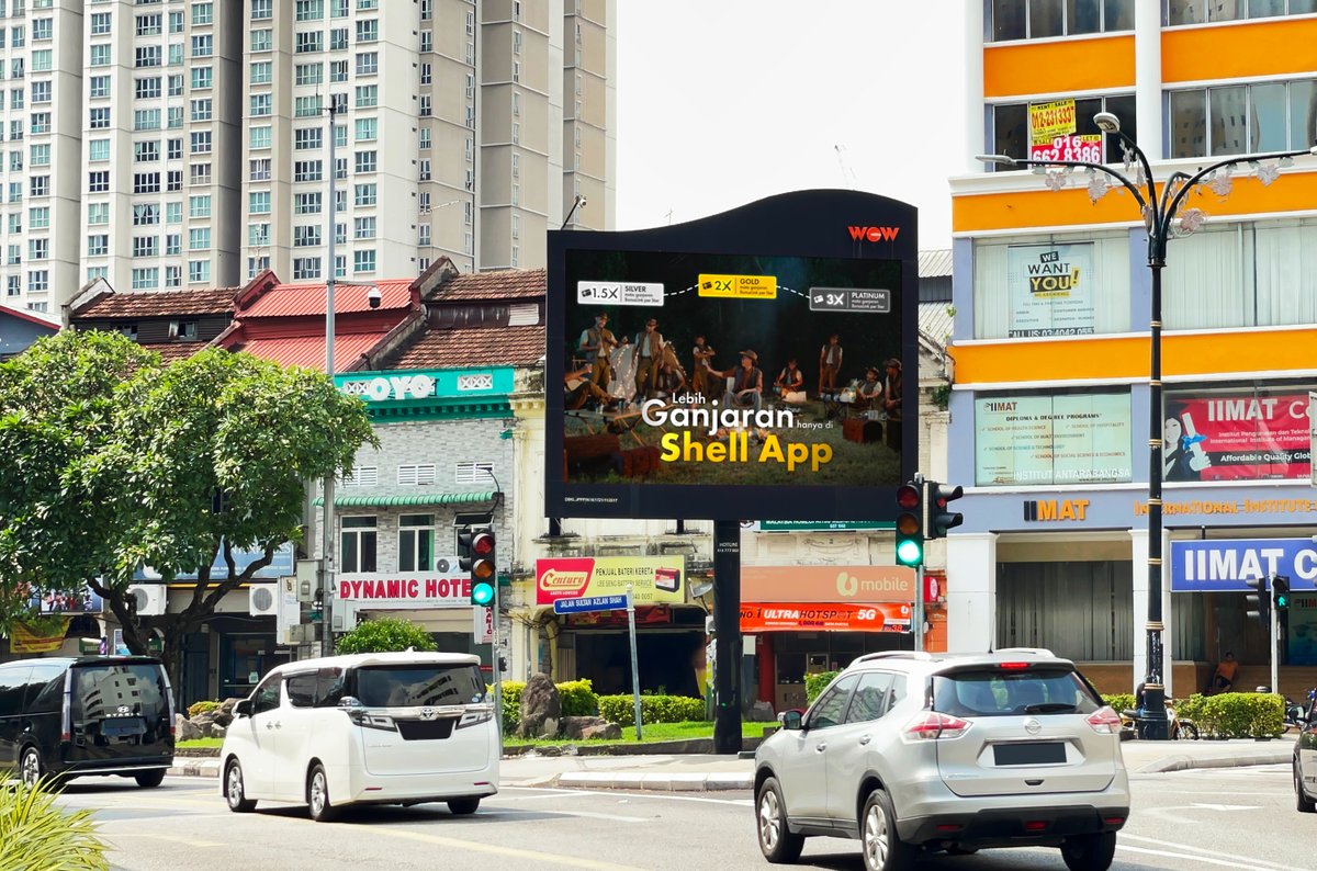 WowMedia_My's tweet image. Fuel up with ease using the Shell App! 🚗💨🌟 #ShellApp. Seen on WOW Media’s screen at Jalan Raja Laut.
Reach out to us at wow@wowmedia.com.my for premier DOOH network solutions.
#WowMedia #DigitalOOH #DOOH #OutdoorAdvertisingMalaysia