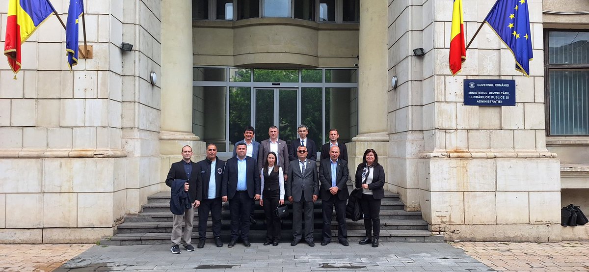 Interreg NEXT Karadeniz Havzasında Sınır Ötesi İşbirliği Programı’nın ikinci çağrısı kapsamında, hibe kazandığımız DARE-EU ve EU-CARES isimli iki projemizin ortakları olan Moldova ve Bulgaristan yetkilileri ile birlikte; Romanya Bükreş’te düzenlenen teknik toplantıya Belediye