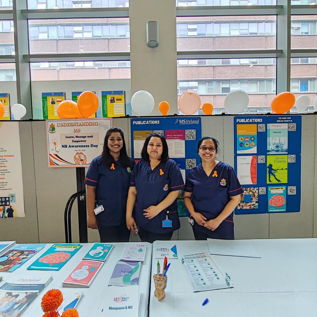 dni_neurology's tweet image. MS Awareness Day🧡
Our fantastic MS nurses have a stand over in the Mater Hospital Whitty building until 12!
Fantastic resources available!
#MSAwareness #MSAwarnessDay