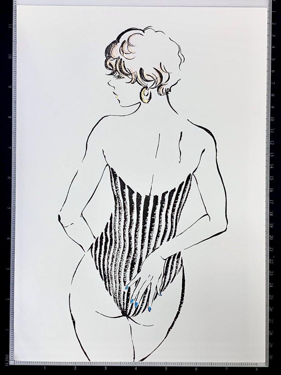 やっと納得のいく仕上がりになった!
ストライプの描写に手こずって何度も描き直した
この子も6月のイベントに持って行きます❤️‍🔥

使用画材:墨液、顔彩 