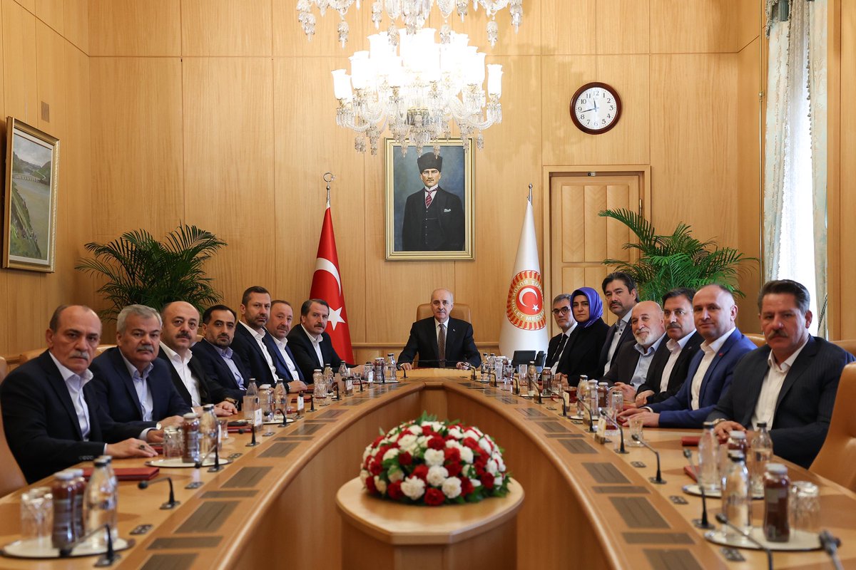 Numan Kurtulmuş tweet media
