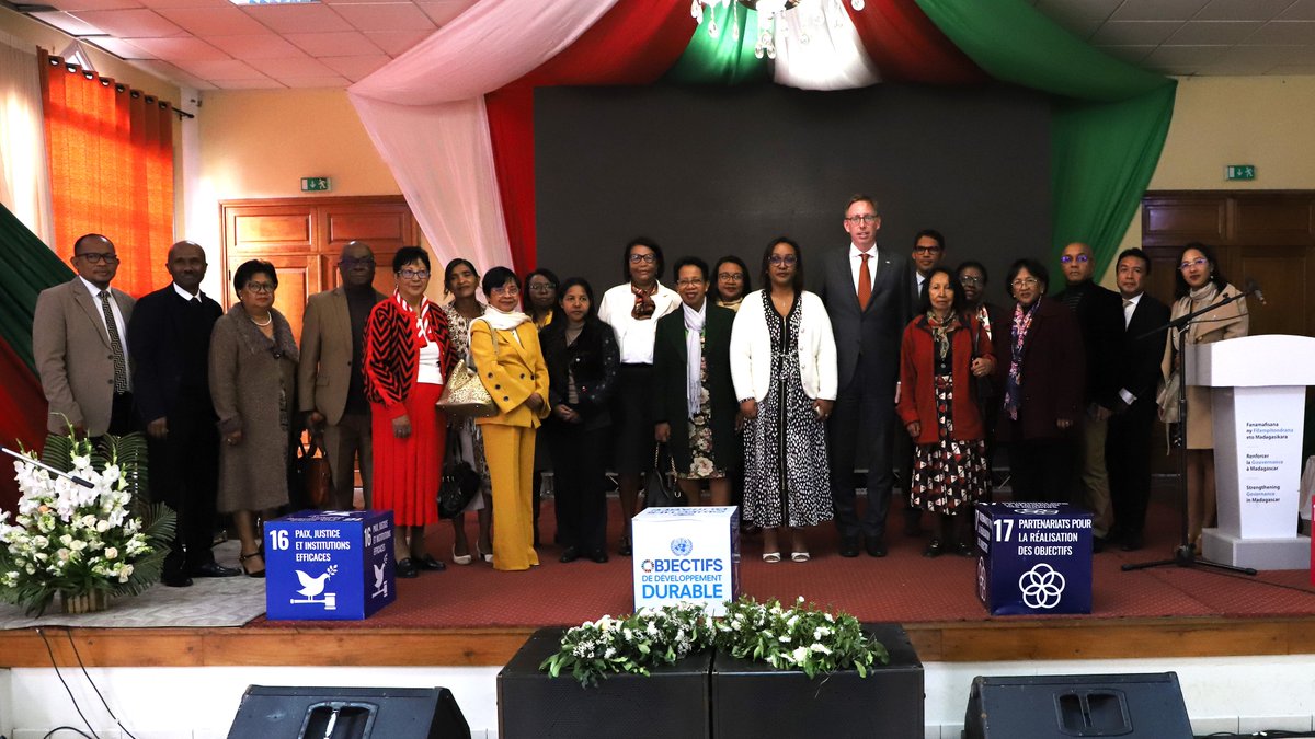 PNUD Madagascar (@undpmadagascar) on Twitter photo Le Ministère De La Justice de #Madagascar lance jurisprudence.justice.gov.mg avec l’appui du <a href="/UNDP/">UN Development</a>. 1130 décisions de la Cour de cassation sont désormais accessibles en ligne et via appli mobile.
🎯L'Objectif est d'avoir une justice plus transparente, équitable et accessible à tous Le Ministère De La Justice de #Madagascar lance jurisprudence.justice.gov.mg avec l’appui du <a href="/UNDP/">UN Development</a>. 1130 décisions de la Cour de cassation sont désormais accessibles en ligne et via appli mobile.
🎯L'Objectif est d'avoir une justice plus transparente, équitable et accessible à tous
