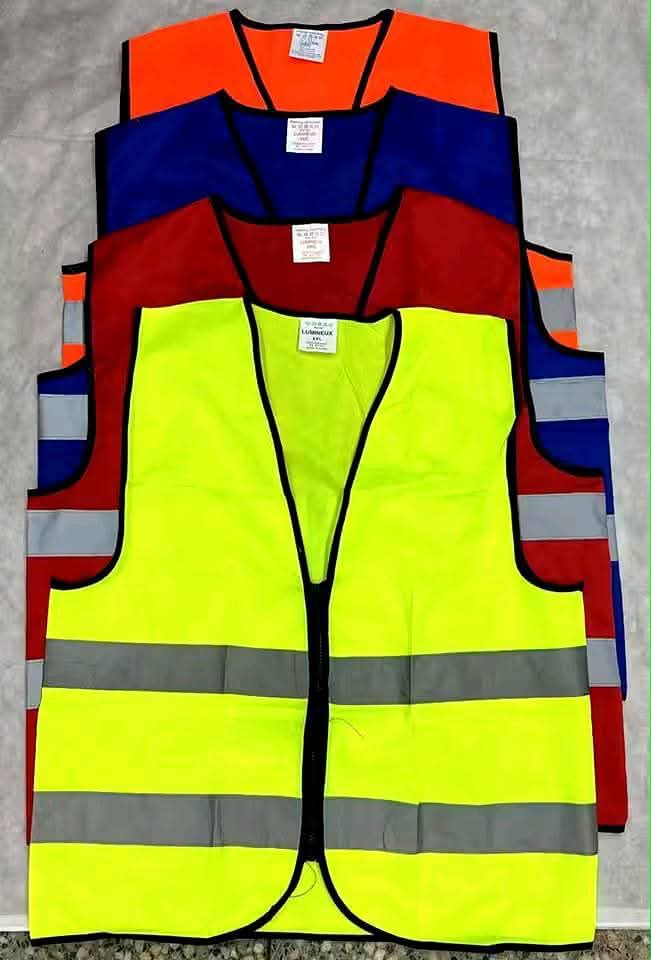 iLevelMurals's tweet image. Branded Reflector jackets @ Ksh 500 (Top Quality)

MOQ - 10 Pieces 

Same-day delivery guaranteed 💯 
We send parcels nationwide 💯 

Call or WhatsApp 0710 947 695 

#nairobikenya #brandedreflectors 
@lindahoguttu @WilliamsRuto @honkabogo @RailaOdinga @ItsJeffreyJeff