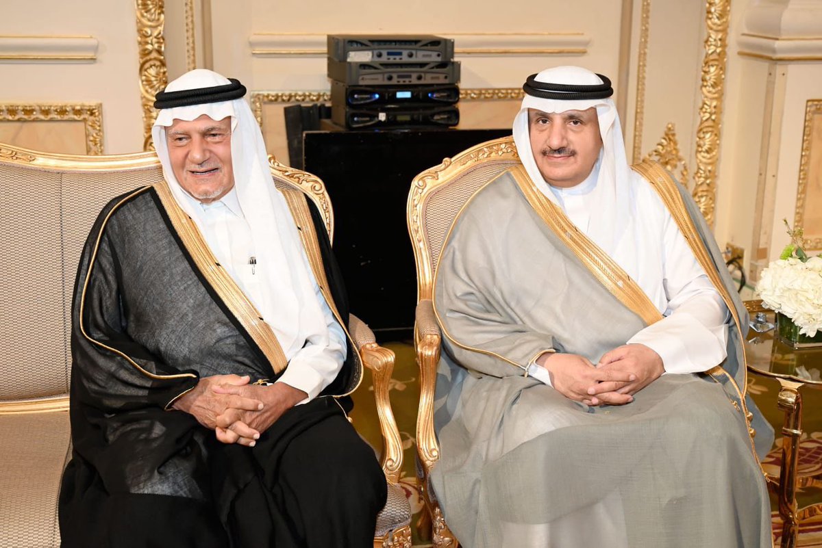 د صالح الدمّاس (@aldammasdr) on Twitter photo سعدت بمشاركة أسرة آل صقر الكرام <a href="/alsager_family/">عائلة آل صقر | غامد</a> أفراحهم بزواج الشاب محمد ابن د / عبد العزيز بن عثمان بن صقر <a href="/AbdulazizOSager/">Dr. Abdulaziz Sager | د.عبد العزيز بن عثمان بن صقر</a> والذي شرفه صاحب السمو الملكي الأمير تركي الفيصل وعدد من أصحاب السمو والمعالي وشيوخ القبائل
صادق الدعاء للعروسين بالحياة السعيدة والذرية الصالحة سعدت بمشاركة أسرة آل صقر الكرام <a href="/alsager_family/">عائلة آل صقر | غامد</a> أفراحهم بزواج الشاب محمد ابن د / عبد العزيز بن عثمان بن صقر <a href="/AbdulazizOSager/">Dr. Abdulaziz Sager | د.عبد العزيز بن عثمان بن صقر</a> والذي شرفه صاحب السمو الملكي الأمير تركي الفيصل وعدد من أصحاب السمو والمعالي وشيوخ القبائل
صادق الدعاء للعروسين بالحياة السعيدة والذرية الصالحة