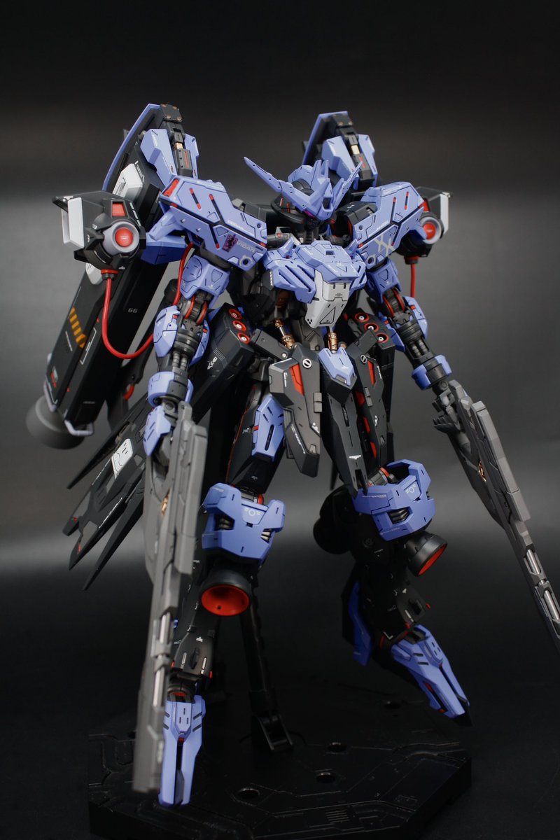 ちょっと改造したヴィダール
 #今月作ったプラモ晒そうぜ