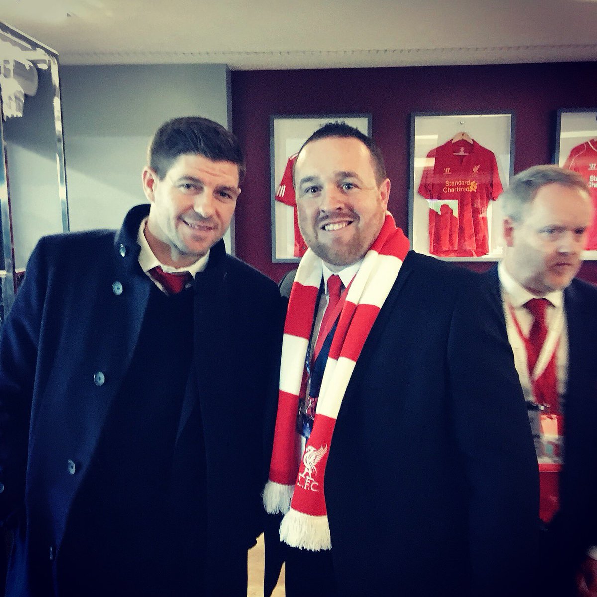 Happy birthday to one of the best players I’ve watched live #Gerrard #Lfc