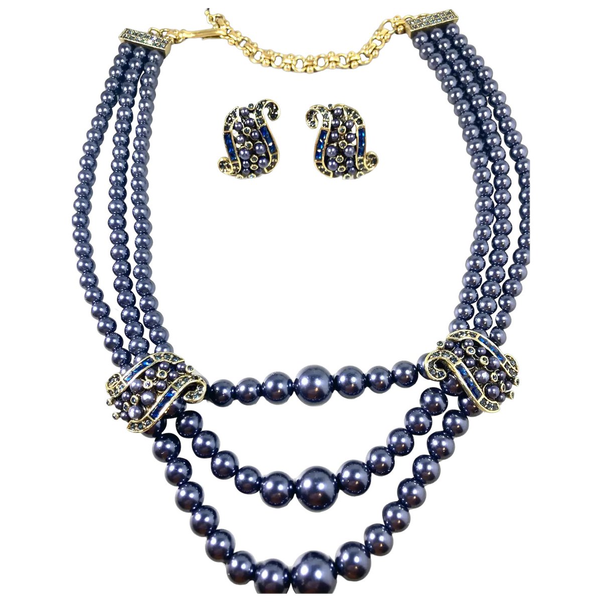Heidi Daus Return To Grace Tahitian Imitation Pearls Rhinestones Triple Strand Drop Necklace Pierced Earring Set MIB
#rubylane #retro #vintage #necklace #earrings #set #vintagejewelry #jewelryaddict #vintagebeginshere #treasures  #designer #hautecouture #beads #pearls