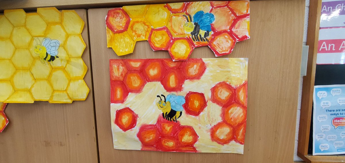 Lovely bee artwork in Ms. Long's class. #biodiversity #beeChampions #beeChampions <a href="/BioInSchools/">Biodiversity in Schools</a> <a href="/SIROIreland/">SIRO Ireland</a>