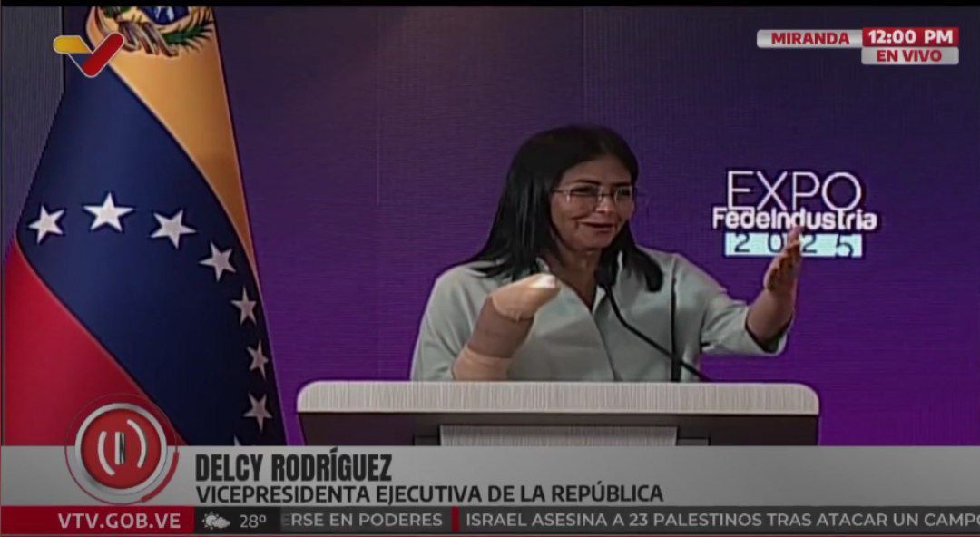 🍂 мєяςє_fιиα2🍂 (@mercede073) on Twitter photo Vicepresidenta Ejecutiva <a href="/delcyrodriguezv/">Delcy Rodríguez</a> : Los campos de petróleo están en plena producción. Los trabajadores y trabajadoras de PDVSA mantienen su plan de producción, aun cuando esta industria es víctima de las medidas coercitivas unilaterales.
Nosotros mantenemos y respetamos Vicepresidenta Ejecutiva <a href="/delcyrodriguezv/">Delcy Rodríguez</a> : Los campos de petróleo están en plena producción. Los trabajadores y trabajadoras de PDVSA mantienen su plan de producción, aun cuando esta industria es víctima de las medidas coercitivas unilaterales.
Nosotros mantenemos y respetamos