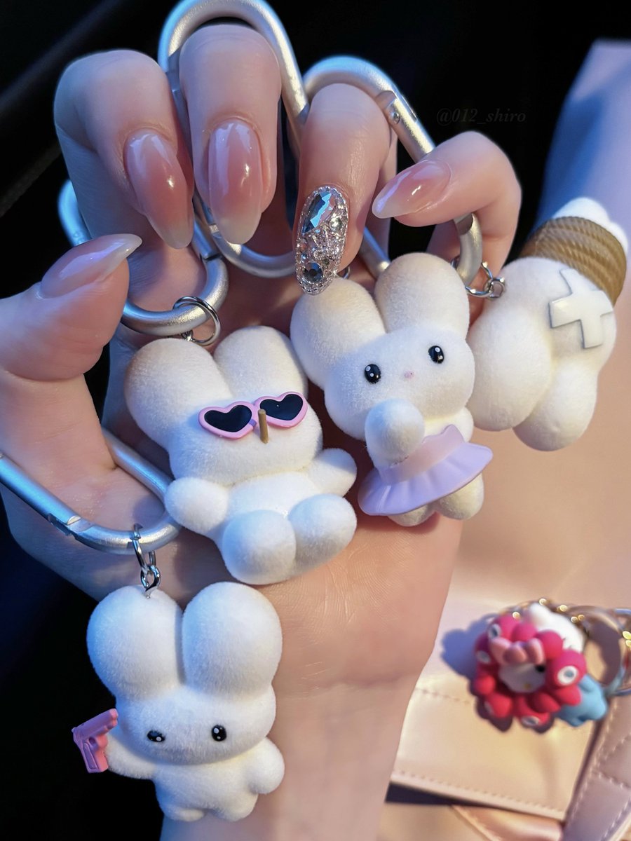 012_shiro's tweet image. あまりにも可愛いガチャガチャ、
全種類コンプリートです💘💖🎀