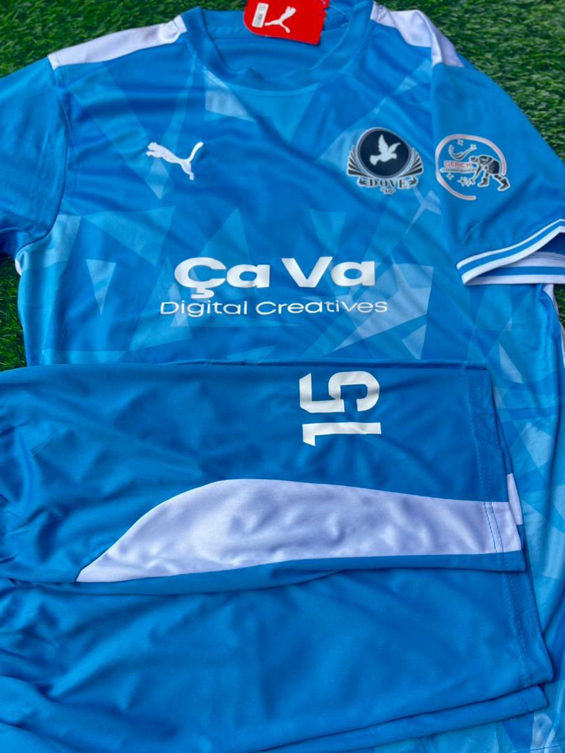 DOVE18🕊️🕊️ FC tweet media