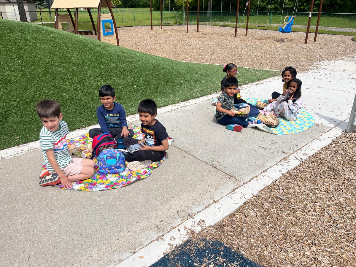 P is for Picnic!  #bemisthinkers