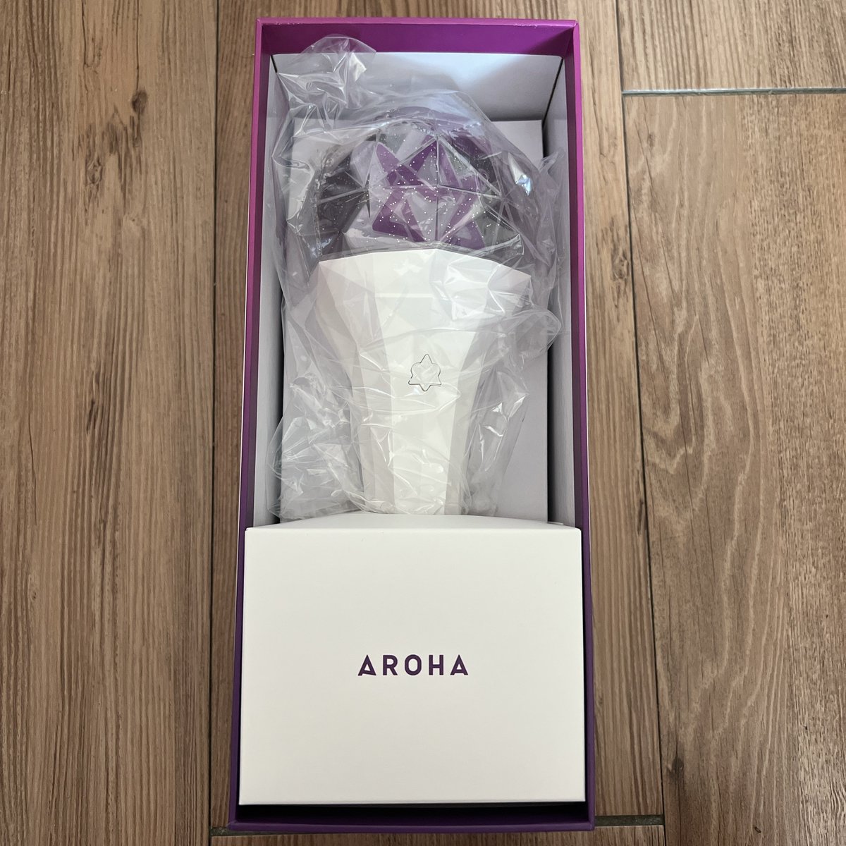 goods_sell22's tweet photo. 아스트로 응원봉 ver2 로봉이 판매 양도 sell
왼쪽은 2-3번 정도 오프에 들고 다녔던 거고
오른쪽은 한번도 사용한 적 없어요
왼쪽 3.0 / 오른쪽 3.5
DM 주세요
paypal 가능

#차은우 #윤산하 #진진 #mj #astro #콘서트 #astroad #stargraphy https://t.co/LHNGRa9xql