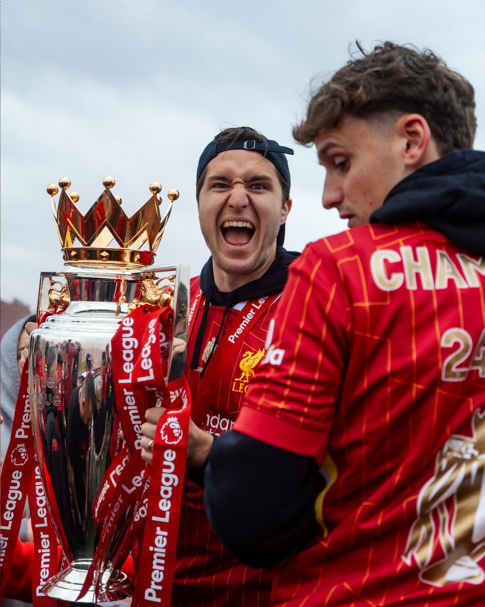 LFC's tweet photo. Winners 🏆 https://t.co/6EKkLNGYiQ