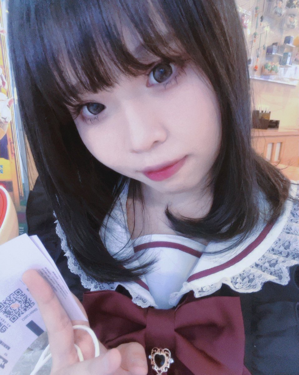 moreuwu__'s tweet photo. 剪头发咯 https://t.co/tgjyLRxJd8