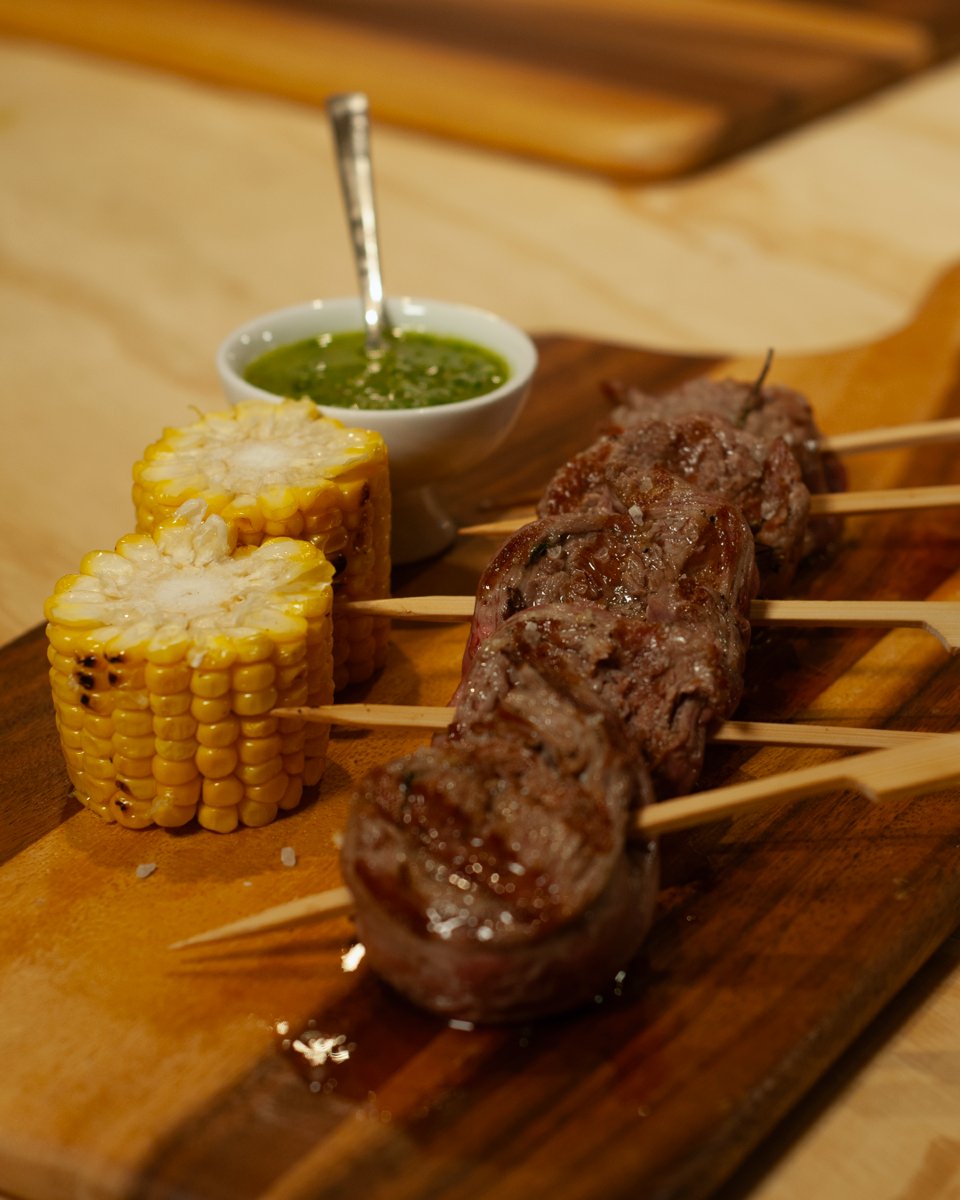¿Un tentempié? 🍢

Tenemos la idea perfecta para ti: unas deliciosas brochetas de carne certificada. 🍴🥩

¡Riquísimas y muy fáciles de preparar! 

#IGP #TerneraGallega