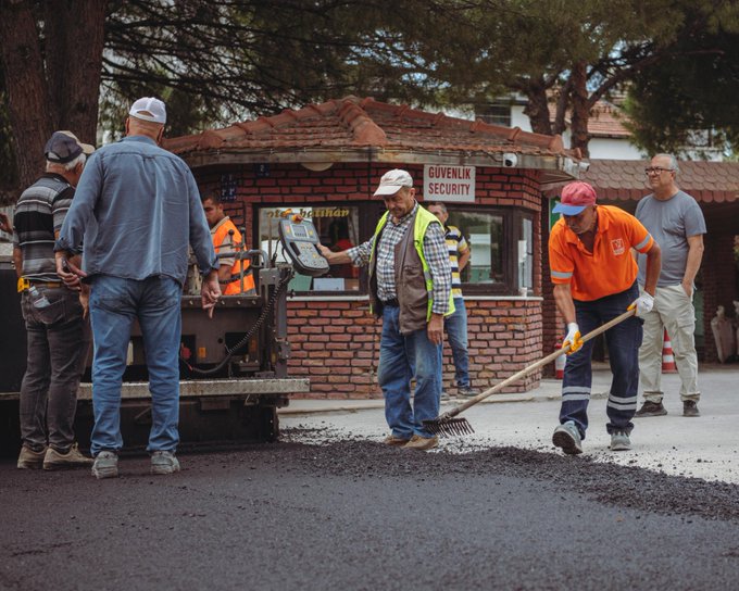 Kuşadası’nda Altyapı Çalışmaları Hız Kesmeden Devam Ediyor