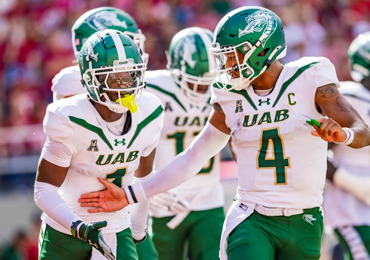 Ismael C. Morejon RB/ possible re-class for 2027 (@ismaelcalatayu1) on Twitter photo After a great conversation with <a href="/CoachD_Mitch/">Danny Mitchell</a>, I'm blessed to announce that I have just received my first D1 offer from the University of Alabama at Birmingham. I want to thank my coaching staff, <a href="/PeterDaletzki/">Peter Daletzki HC/OC Team Germany</a> and <a href="/DilfersDimes/">Trent Dilfer</a> for giving me this opportunity🟡🟢 After a great conversation with <a href="/CoachD_Mitch/">Danny Mitchell</a>, I'm blessed to announce that I have just received my first D1 offer from the University of Alabama at Birmingham. I want to thank my coaching staff, <a href="/PeterDaletzki/">Peter Daletzki HC/OC Team Germany</a> and <a href="/DilfersDimes/">Trent Dilfer</a> for giving me this opportunity🟡🟢