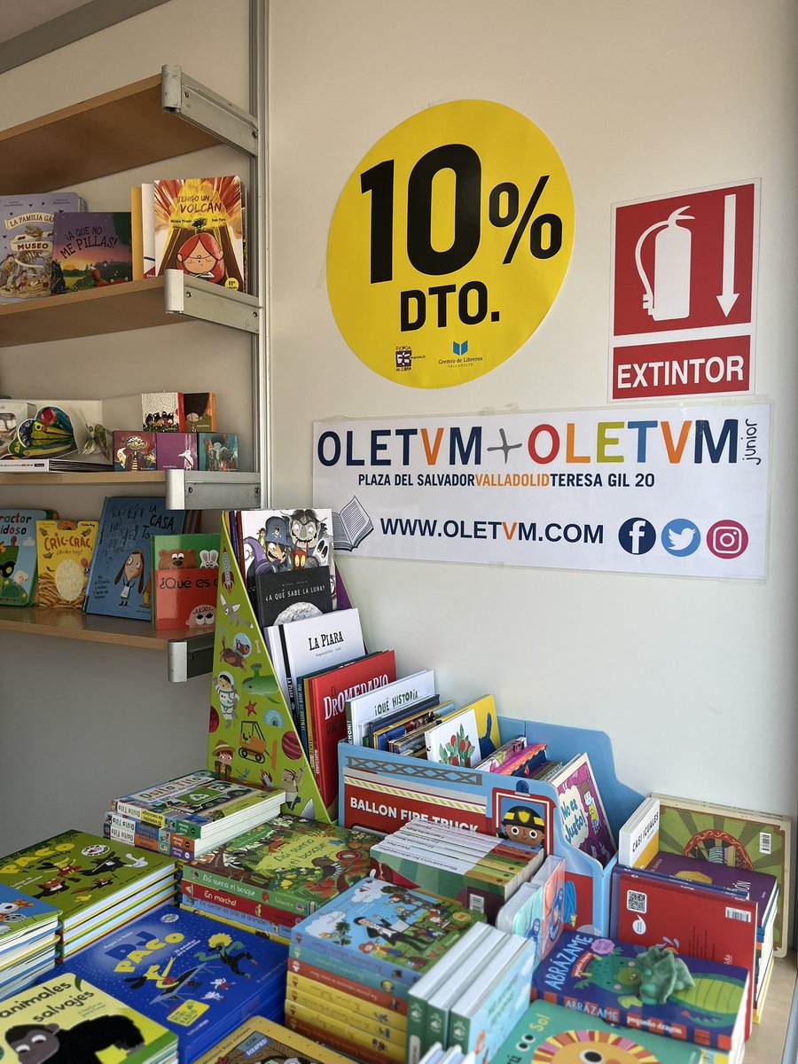 Ya estamos en la <a href="/FerialibroVLL/">FeriaLibroVLL</a> 📖💙
Todos los libros con el 10% de descuento, ¡os esperamos! 📚

#FeriaDelLibroValladolid #FeriaDelLibro <a href="/AyuntamientoVLL/">Ayto. de Valladolid</a> <a href="/FerialibroVLL/">FeriaLibroVLL</a> <a href="/librerosVLL/">Gremio Libreros Valladolid 📚</a> <a href="/Avadeco_/">Avadeco_</a>